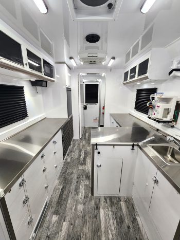 Msu Mobile Veterinary Unit Interior Web